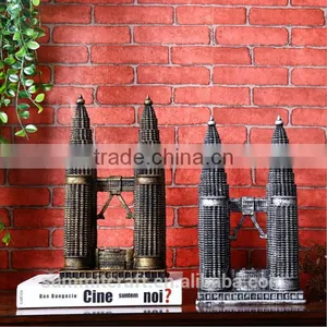 Resin Gold and Silver Souvenir Petronas Twin Towers thumbnail-1