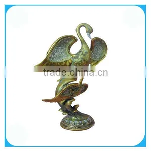 Hand Painting Elegant Swan Crafts thumbnail-1