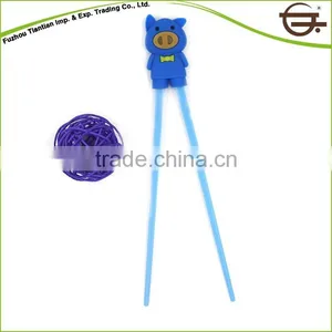Unique Blue Cute Pig Portable Chopstick for Kid thumbnail-1