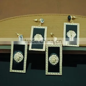 Retro Exaggerated Lion a Rectangle Earrings thumbnail-1