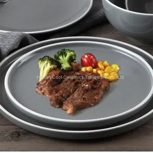 European Dinnerware Plate Colored Glaze Houseware Matte Glazed Custom Ceramic Pottery Dinnerware Set thumbnail-1