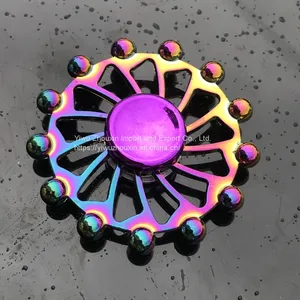Three Leaf Colorful Fingertip Gyro Decompression Toys thumbnail-2