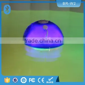 Ball Design Round Mini Vibration Woofeer Waterproof Wireless Microphone Speaker for Swimming thumbnail-5