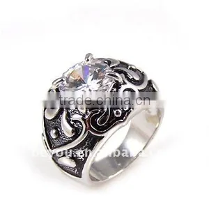 Vintage Crystal Cocktail Ring thumbnail-1