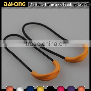 Eco-friendly Sports Bags Reversible Resin Zipper Puller thumbnail-1