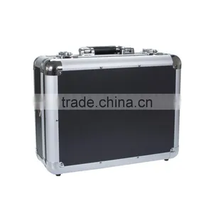 Dorr 48 Aluminium Case With Foam and Divider - Black thumbnail-1