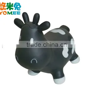 Inflatable Cow thumbnail-1