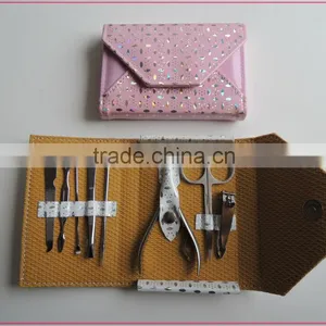 8 Pcs Promotional Manicure Set thumbnail-4