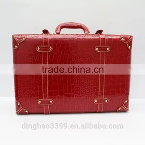 New Arrival Luggage Case Customized PU Travel Bag Fashion Red Tote Travel Bag thumbnail-1