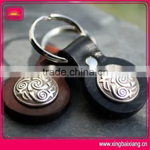 Nice-looking Popular Leather Pouch Keychain thumbnail-1
