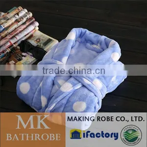 Multifunctional Printed Coral Fleece Bathrobe for Wholesales thumbnail-3