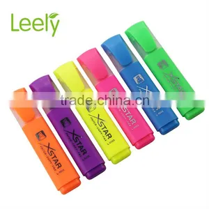 Classic Highlighter Pen thumbnail-5