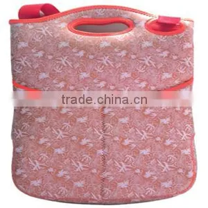 2014 New Designed,Hot Selling Neoprene Lunch Bag With Side Bottle Holder thumbnail-1