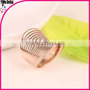 Fashion Noble Finger Ring of Occident Spring Ring Men Ring Model thumbnail-3