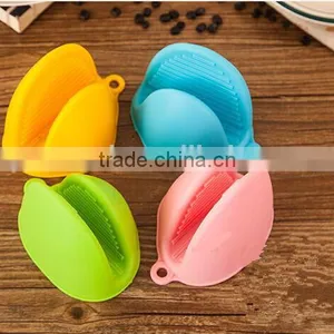 Silicone Glove Holder Clips,ice Scraper With Glove thumbnail-3