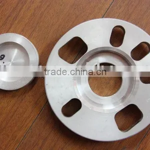 Wheel Spacers With Center Caps thumbnail-1