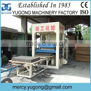 Yugong Factory Delivery Concrete Block Making Machine, Hollow Block Machine With Extreme Durability thumbnail-2