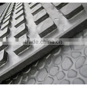 17mm Thickness Easy-cleaning Cow Horse Trailer Rubber Mat thumbnail-1