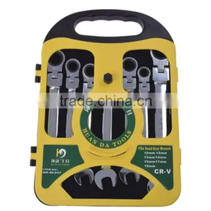 7pcs Handle Adjustable Ratchet Wrench Set thumbnail-1