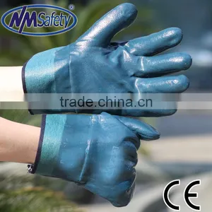 NMSAFETY Impregnated Nitrile Gloves in Winter Use thumbnail-1