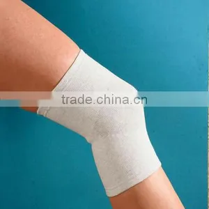 Knee Brace for Women and Men - Angora Rabbit Hair thumbnail-1