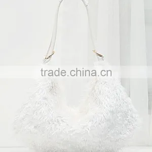 European Style 2017 Fashion Artificial Fur Handbag Beautiful Women's Winter Shoulder Bags thumbnail-5