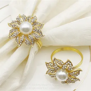 Wedding Napkin Rings Snowflake Metal Napkin Holder Silver Xmas Napkin Buckle for Holiday Party Dinner thumbnail-1