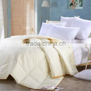 50% Duck Down Patchwork Box Stitch Air-condition Quiltgoose Down Filled Quilt thumbnail-1