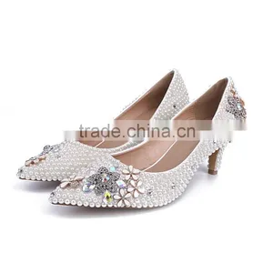 Pearl Beaded Pointed Toe Low Heels Diamond&flower Embelished Oem Designer Heels Women Wedding Dress Shoes thumbnail-1