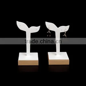High End Cusotmized Design Luxury Jewelry Displays Set thumbnail-6