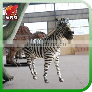 Life Size and Real Animatronic Zebra Model Statue for Zoo thumbnail-1