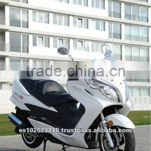 SCOOTER 300 MAXISCOOTER thumbnail-1