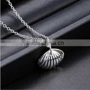 Good Quality Cute Zinc Alloy Pendant Necklace With Couple Birds On Branch thumbnail-4