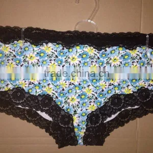 Sexy Women Lace Underwear Brief thumbnail-1