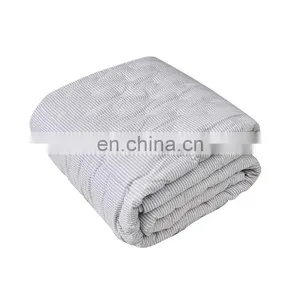 Exhibitor Canton Fair on Line Live Show Home Textile Stripe Polycotton With Ponpon Comforter Bedding Set With Pillow thumbnail-2