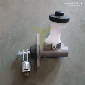 31410-35360 Clutch Master Cylinder Fit Hilux Automotive Clutch System Parts thumbnail-3