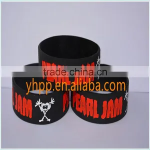 Custom Pearl Jam Silicone Debossed Wristband Bracelet For Music Fans thumbnail-2