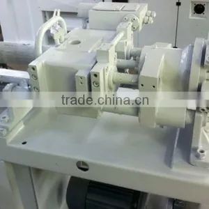 Small Plastic Machine to Inject Plastic Parts thumbnail-4