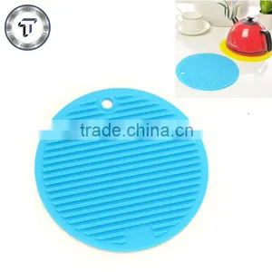 Antiskid and Insulating Mat/heat Resistant Mat thumbnail-1