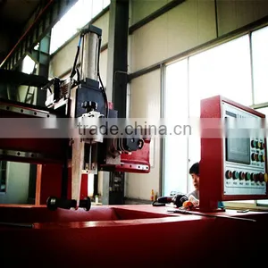 Longitudinal Seam Welding Machine to Weld Tank Cylinder Straight Seam thumbnail-3