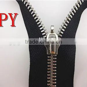 Hot Sale 5# Double Point Metal Zipper for Men's T Shirt thumbnail-4