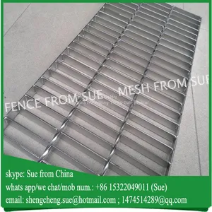 Galvanized Steel Grating Fence Metal Safety Grating thumbnail-2
