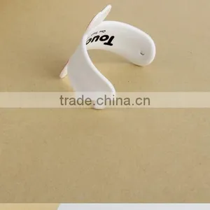 Small MOQ Silicon Slap Phone Stand thumbnail-1