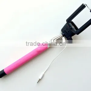Selfie-Stick thumbnail-2