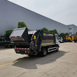 DFM Trash Compression Truck thumbnail-2