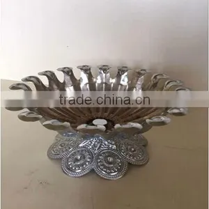 Good Quality Metal Fruit Tray/cake Stand Metals for Wedding Party thumbnail-1