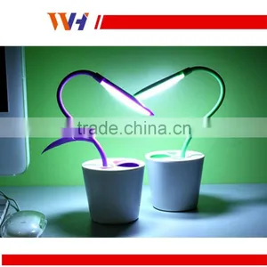 Pen Container High Photosynthetic Efficiency Desk Lamp thumbnail-1