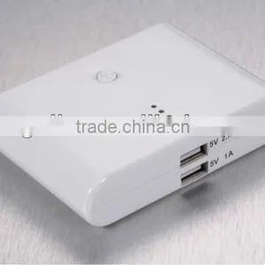 2015 5v 1a Best Selling Highest Quality Emergency Power Bank Charger thumbnail-1