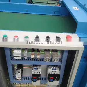 Pillow Packing Machine thumbnail-1