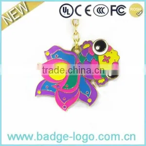 Custom Fish Shape Zinc Alloy Keychain thumbnail-1